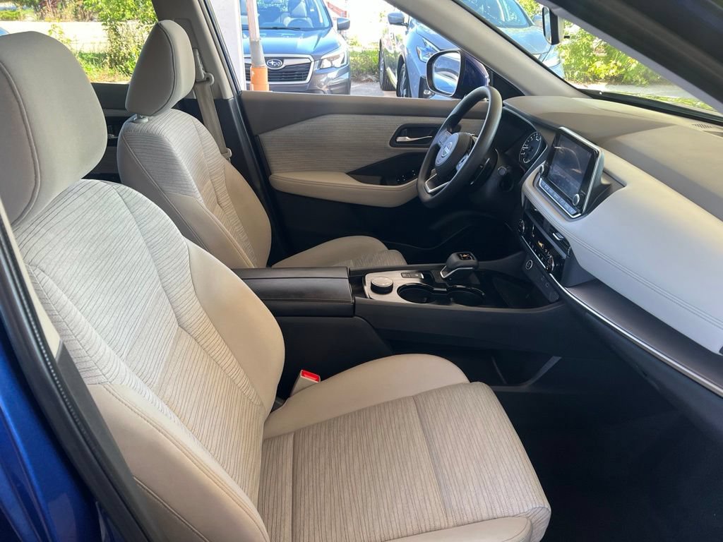 Certified 2023 Nissan Rogue SV AWD/4WD image 20
