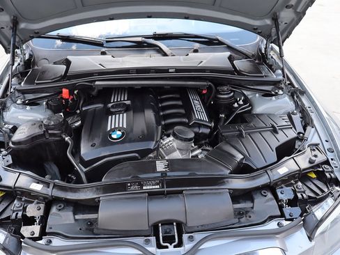 Used 2011 BMW 328i Convertible RWD image 38