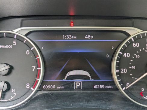 Used 2024 Nissan Sentra SV image 16