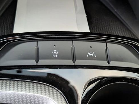 New 2026 Buick Envista Sport Touring FWD image 16