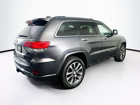 Used 2017 Jeep Grand Cherokee Overland AWD/4WD image 9