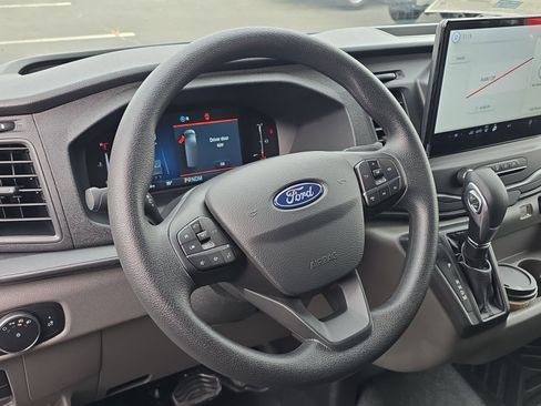 New 2026 Ford Transit 250 148 Medium Roof image 18