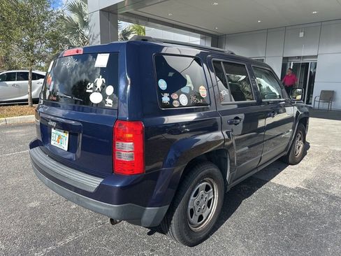 Used 2014 Jeep Patriot Sport w/ Power Value Group image 2