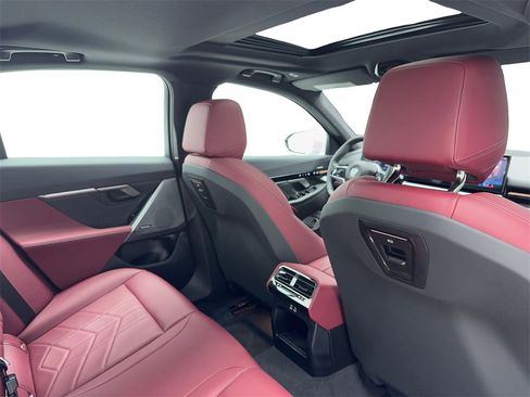 Used 2026 BMW 530i xDrive image 49