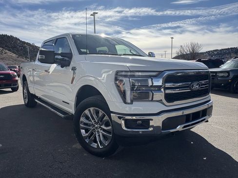 Used 2025 Ford F150 Lariat w/ Equipment Group 501A Mid image 12