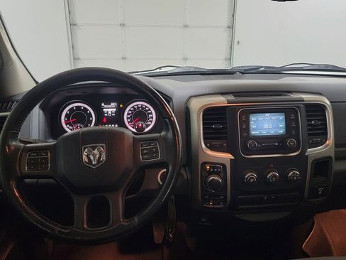 Used 2014 RAM 1500 Big Horn image 13