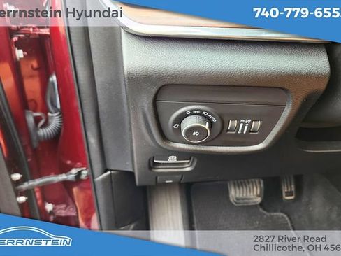 Used 2024 Jeep Grand Cherokee L Summit w/ Advanced Protech Group IV AWD/4WD image 17