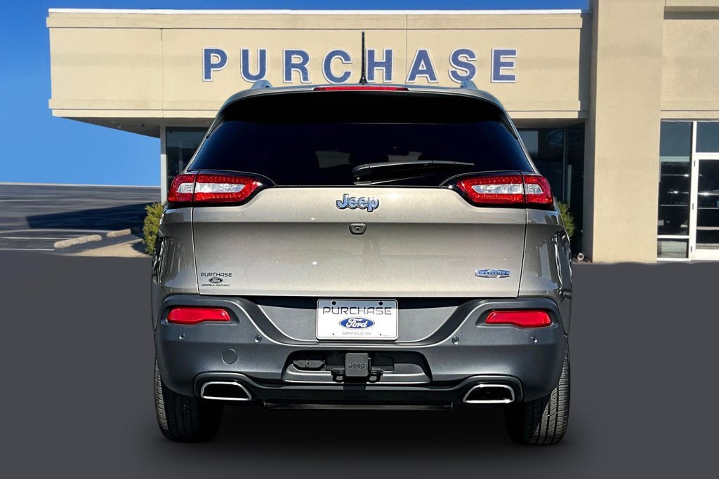 Used 2016 Jeep Cherokee Latitude w/ Comfort/Convenience Group FWD image 5
