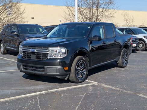 Used 2022 Ford Maverick Lariat w/ Lariat Luxury Package image 3