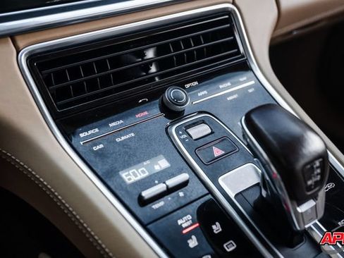 Used 2018 Porsche Panamera 4S AWD/4WD image 20