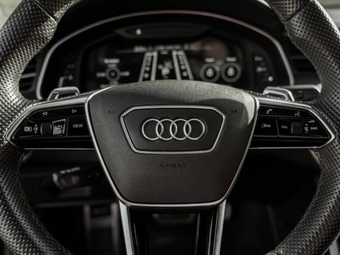 Used 2022 Audi RS 7 Sportback w/ Black Optic Package image 17