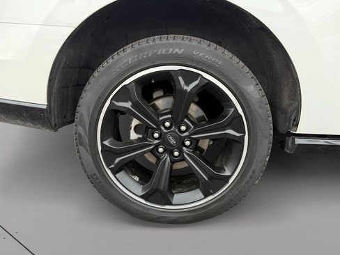 Used 2024 Ford Expedition Limited AWD/4WD image 30