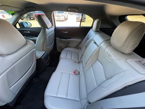 Used 2020 Cadillac XT4 Luxury image 28