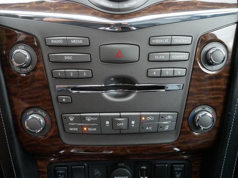 Used 2019 Nissan Armada SL AWD/4WD image 23
