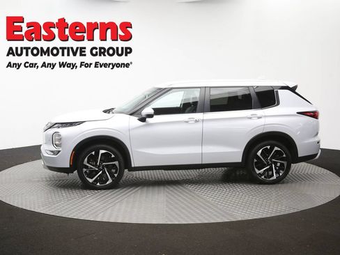 Used 2024 Mitsubishi Outlander SE AWD/4WD image 60
