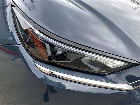 Used 2025 Toyota Grand Highlander Platinum image 27