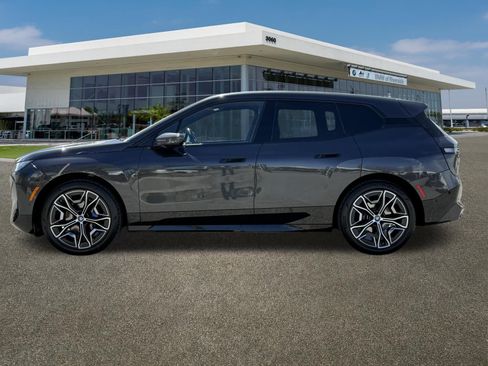 Used 2024 BMW iX xDrive50 w/ Sport Package image 6