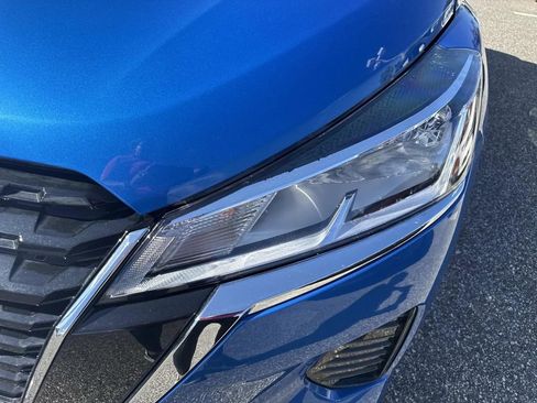 Certified 2025 Nissan Kicks Play S image 10