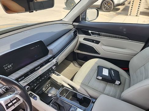Used 2023 Kia Telluride SX Prestige image 8