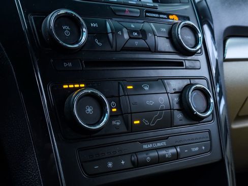 Used 2016 Ford Explorer 4WD image 43