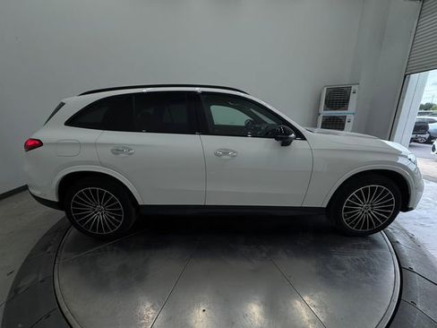 New 2026 Mercedes-Benz GLC 300 image 15