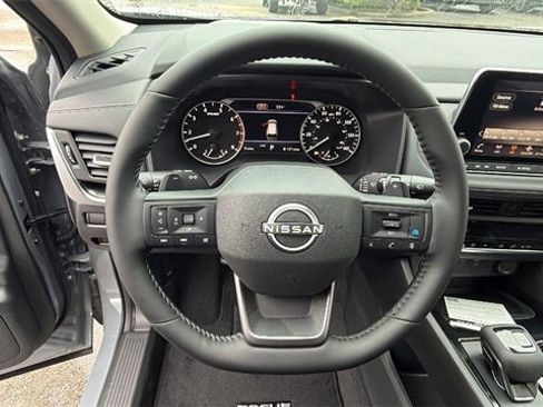 New 2026 Nissan Rogue SV image 26