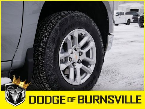 Used 2025 Chevrolet Silverado 1500 LT image 12