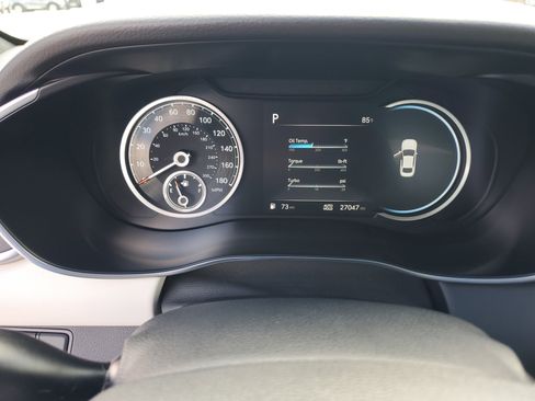 Used 2023 Genesis G70 3.3T w/ Sport Prestige Package image 25