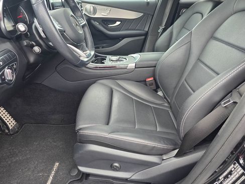Used 2019 Mercedes-Benz GLC 300 4MATIC Coupe image 10