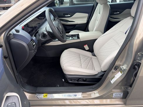 New 2026 Nissan Sentra SL w/ Floor Mat Package image 15