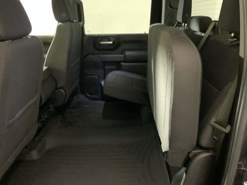 Used 2024 Chevrolet Silverado 2500 Custom w/ Custom Value Package image 30