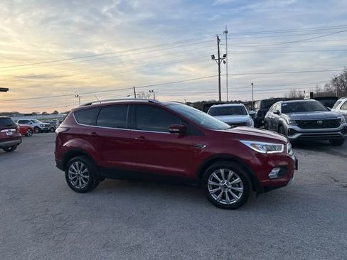 Used 2017 Ford Escape Titanium image 12