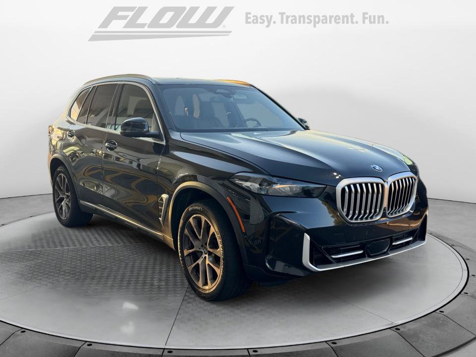 Used 2024 BMW X5 xDrive40i w/ Parking Assistance Package AWD/4WD image 1