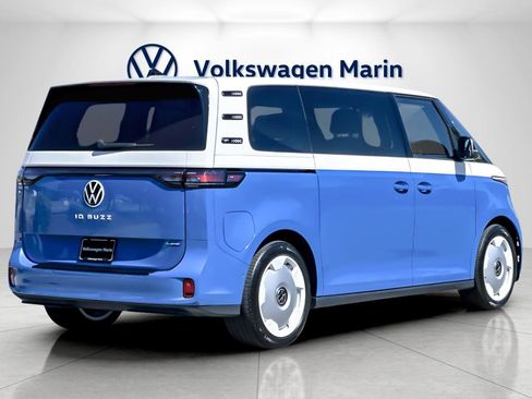 New 2025 Volkswagen ID. Buzz 1st Edition image 5