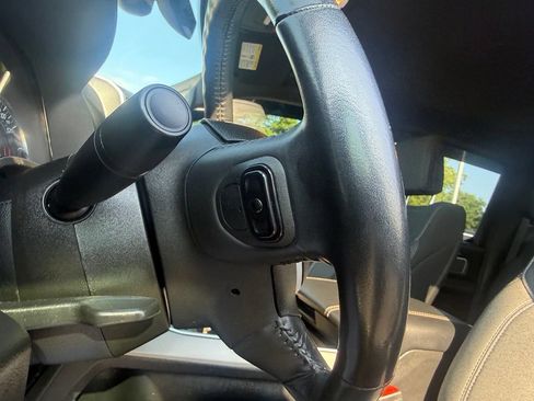Used 2023 RAM 1500 Big Horn AWD/4WD image 16