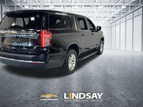 Used 2024 Chevrolet Suburban LT AWD/4WD image 9