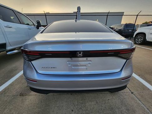 Used 2025 Honda Accord LX image 5