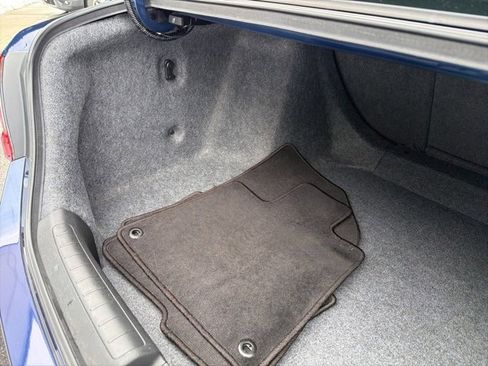 Used 2018 Honda Accord EX image 35