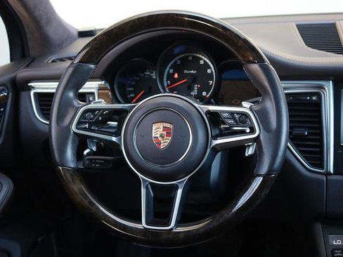 Used 2015 Porsche Macan Turbo AWD/4WD image 28