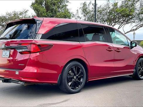 Used 2023 Honda Odyssey Sport image 11