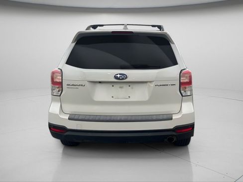 Used 2018 Subaru Forester 2.5i Touring w/ Popular Package #3B image 5