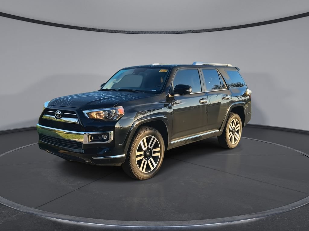 Used 2024 Toyota 4Runner Limited AWD/4WD image 4