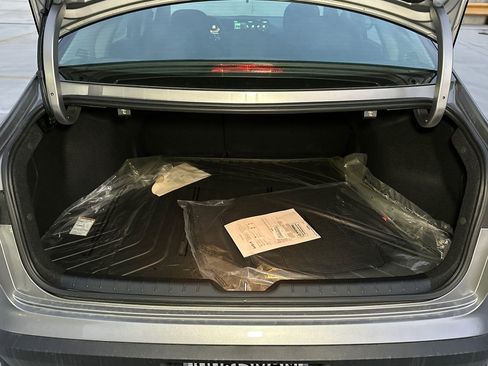 New 2025 Kia K4 LXS image 5