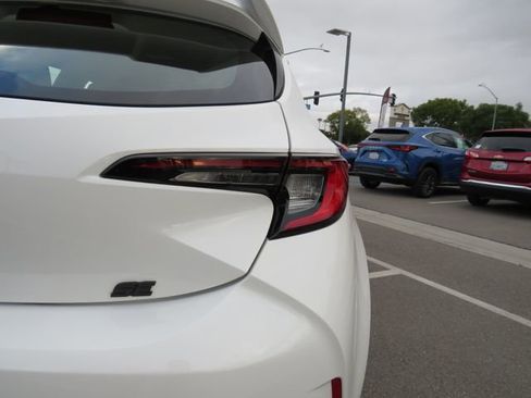 Certified 2025 Toyota Corolla SE w/ SE Package image 11