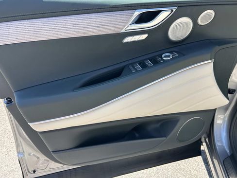 New 2027 Genesis GV80 2.5T Prestige AWD/4WD image 17