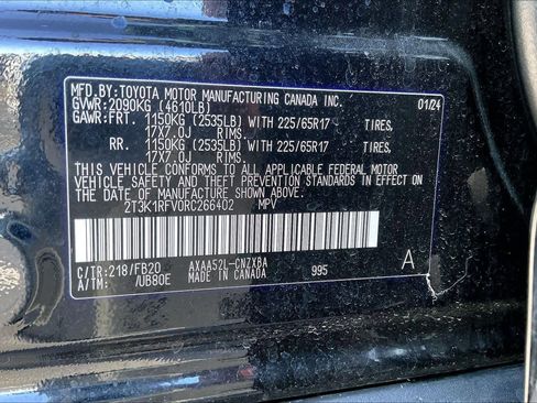 Used 2024 Toyota RAV4 LE image 31