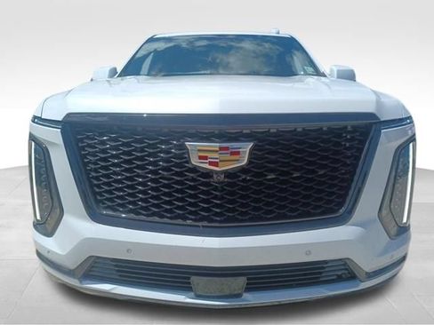 New 2026 Cadillac Escalade Platinum Sport w/ LPO, Floor Liner Package AWD/4WD image 2