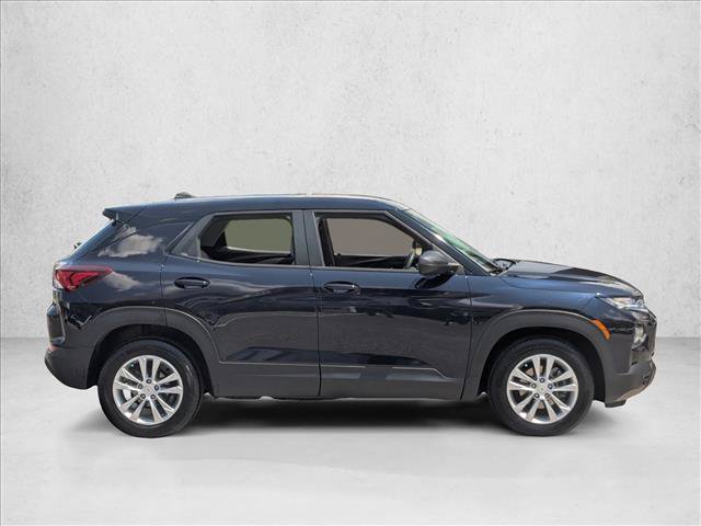 Used 2021 Chevrolet TrailBlazer LS FWD image 4
