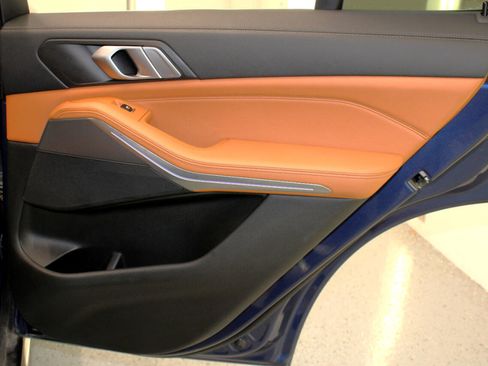 Used 2019 BMW X5 xDrive40i w/ Convenience Package image 47