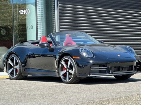 New 2026 Porsche 911 Carrera 4S image 10
